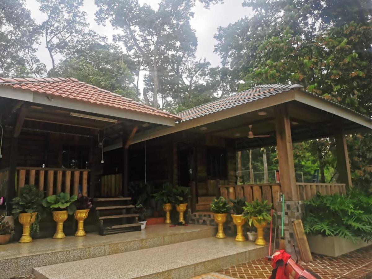 Homestay Dusun Ana Balun Slim River Exteriér fotografie