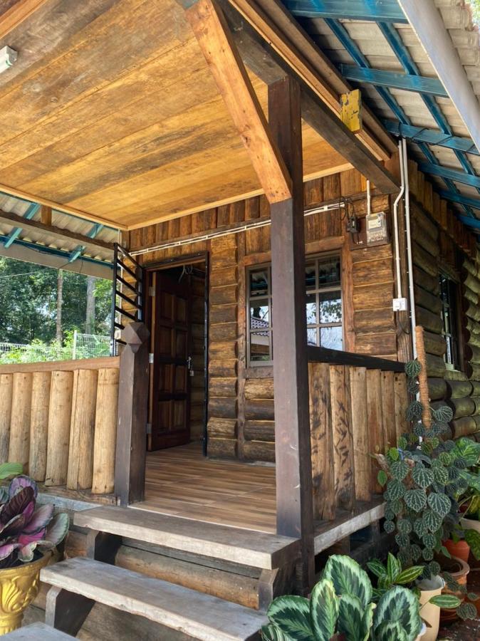 Homestay Dusun Ana Balun Slim River Exteriér fotografie